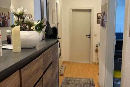 Wohnung Oschersleben Oschersleben - 3 Zimmer, 65 m&sup2;, 370&euro; | Angebot:25105056