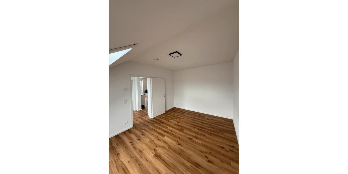Dachgeschoßwohnung Bodenwöhr - 2 Zimmer, 72 m&sup2;, 648&euro; | Angebot:26614902