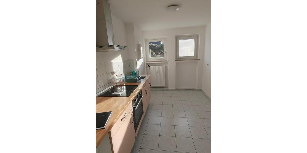Etagenwohnung Solingen Höhscheid - 1 Zimmer, 340 m&sup2;, 340&euro; | Angebot:24577456