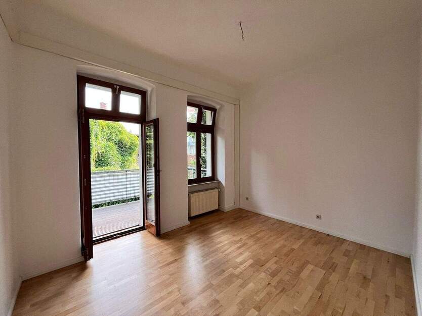 charmante 3- Raumwohnung mit Balkon und Stellplatz im Görlitzer Zentrum ! 3 zimmer