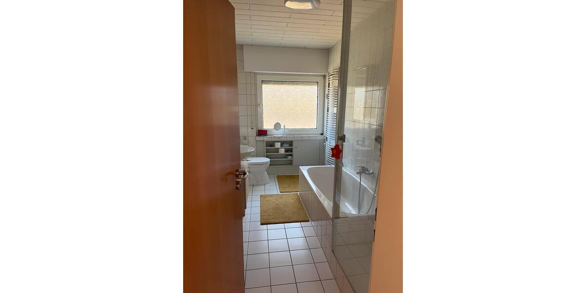 Etagenwohnung Wickede (Ruhr) - 4 Zimmer, 107 m&sup2;, 890&euro; | Angebot:25046378