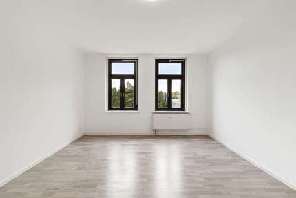Wohnung zum Mieten in Bitterfeld- Wolfen 380 € 61 m²