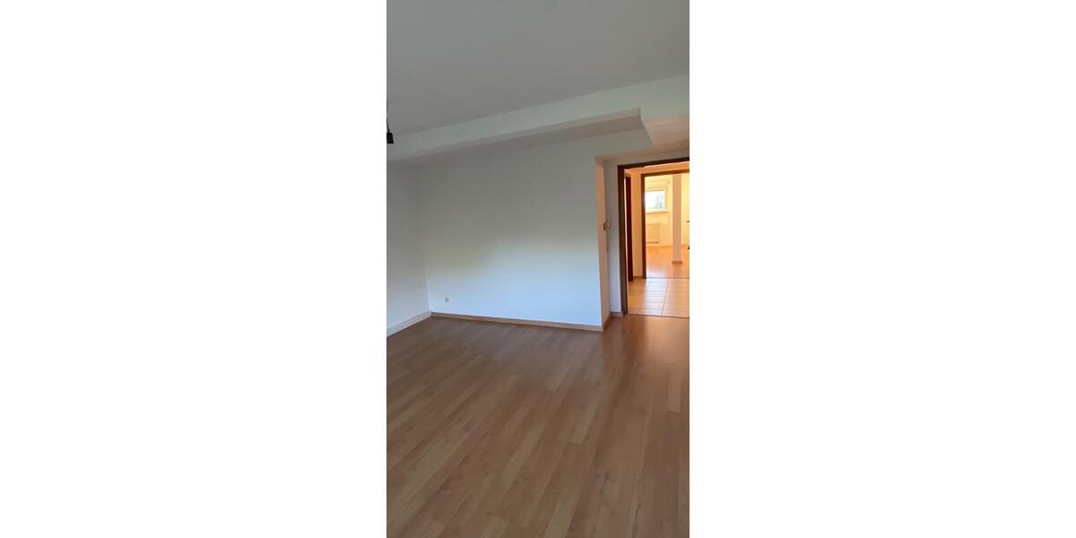 Dachgeschoßwohnung Karlsruhe - 2 Zimmer, 45 m&sup2;, 450&euro; | Angebot:26705158