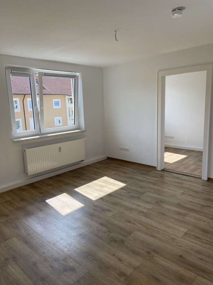 Wohnung zum Mieten in Kronach 490 € 61.31 m²