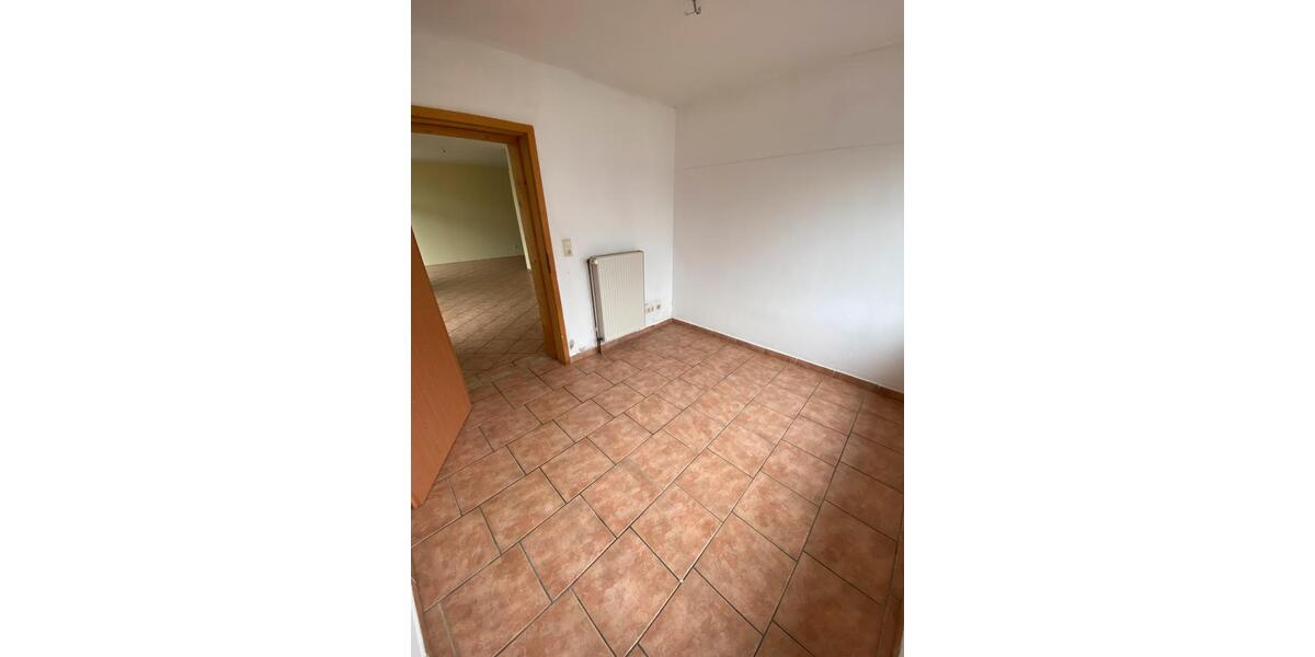 Etagenwohnung Burg (Dithmarschen) - 3 Zimmer, 95 m&sup2;, 825&euro; | Angebot:24881116