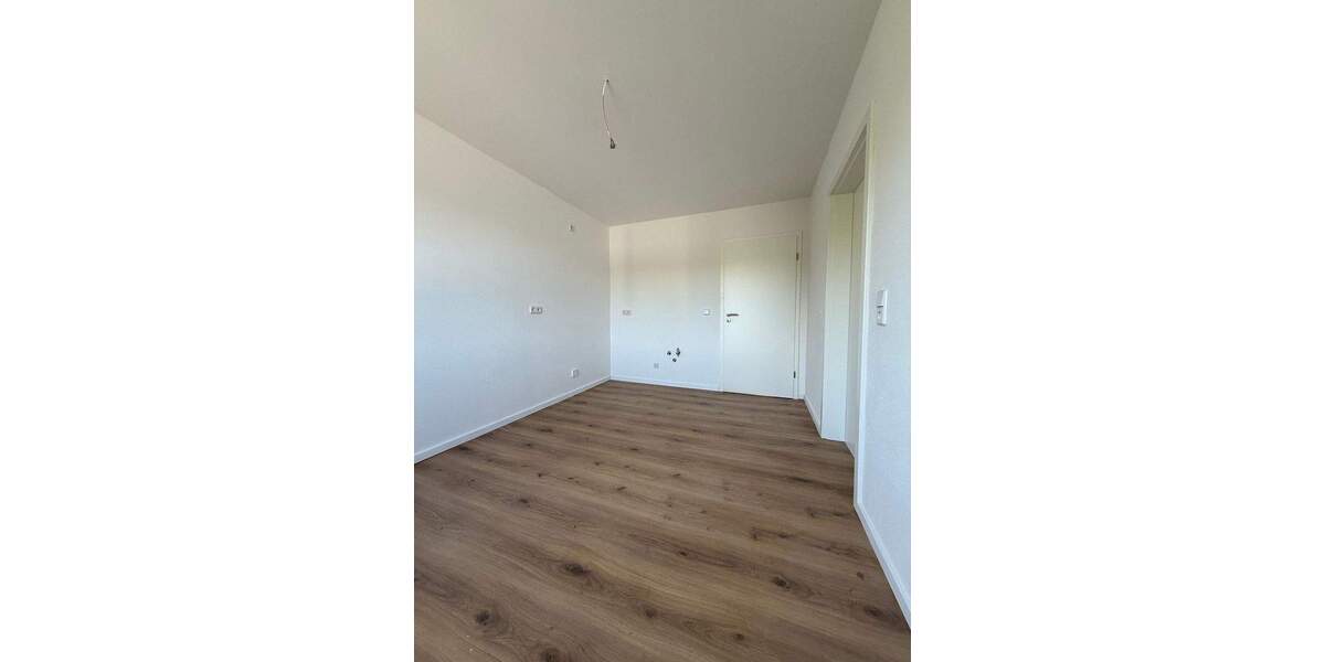 Etagenwohnung Niederwürschnitz - 4 Zimmer, 100 m&sup2;, 740&euro; | Angebot:25670172