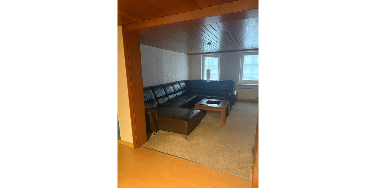 Möblierte 3 ZKB mit EBK und Hofnutzung 3 zimmer