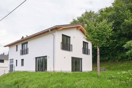 Modernes, großzügiges Einfamilienhaus - sofort verfügbar