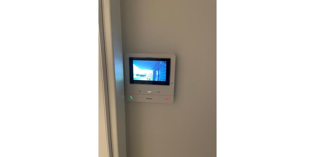 Etagenwohnung Neu Wulmstorf - 3 Zimmer, 100 m&sup2;, 1.700&euro; | Angebot:24963132