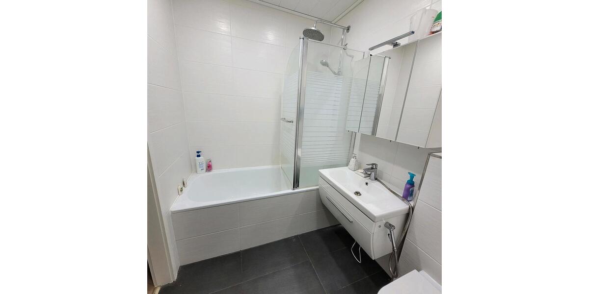 Etagenwohnung Koblenz Karthause - 4 Zimmer, 105 m&sup2;, 1.550&euro; | Angebot:26041429