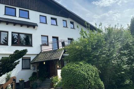 Wohnen auf Zeit Sundern (Sauerland) - 8 Zimmer, 80 m&sup2;, 35&euro; | Angebot:24755296