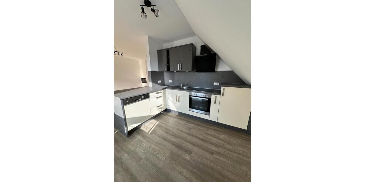 Etagenwohnung Papenburg - 3 Zimmer, 76 m&sup2;, 685&euro; | Angebot:26476829