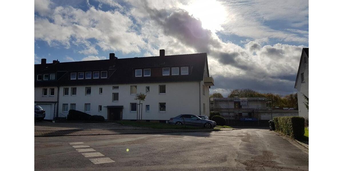 Dachgeschoßwohnung Rinteln - 3.5 Zimmer, 97 m&sup2;, 689&euro; | Angebot:25406442