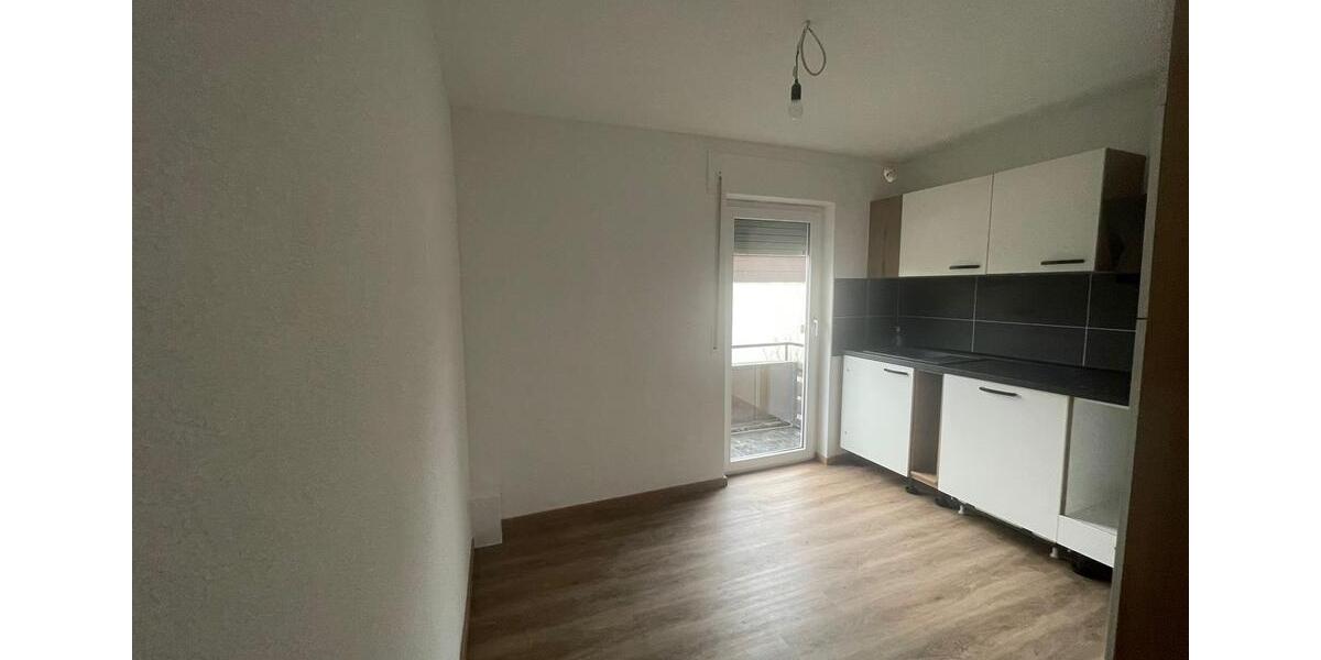 Etagenwohnung Flein - 3 Zimmer, 96 m&sup2;, 1.700&euro; | Angebot:26534634