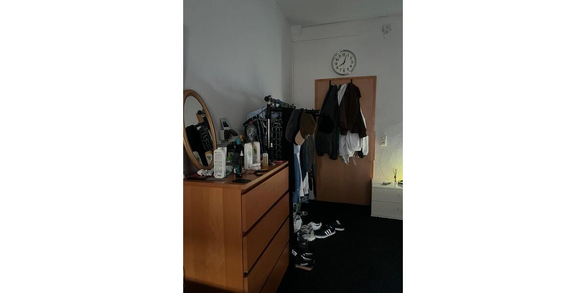 Erdgeschoßwohnung Karlsruhe Daxlanden - 1 Zimmer, 16 m&sup2;, 450&euro; | Angebot:25933513