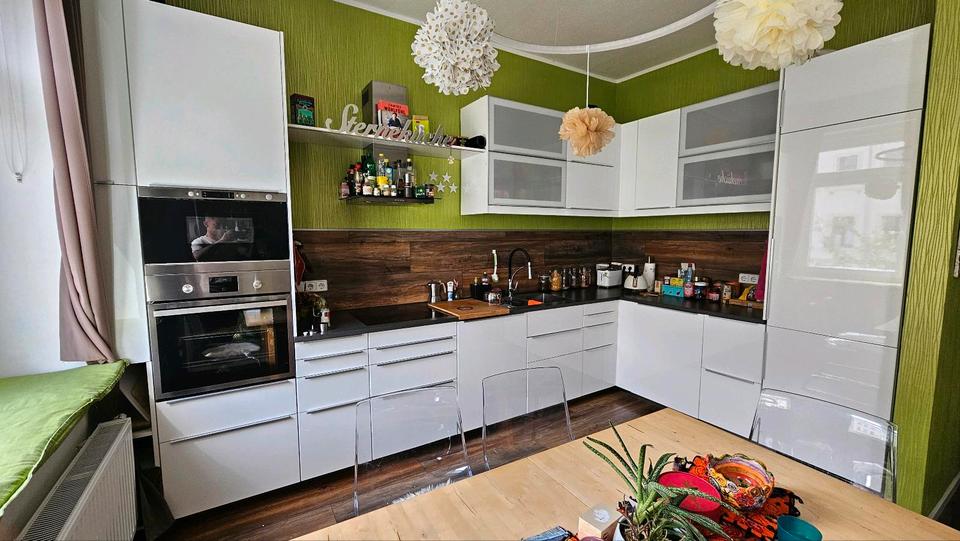 Wohnen auf Zeit Chemnitz - 18 Zimmer, 120 m&sup2;, 120&euro; | Angebot:26233715