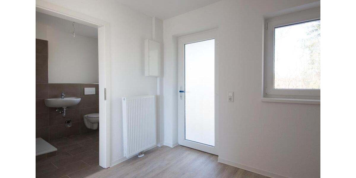 Erstbezug nach Sanierung: Moderne 1,5-Zimmer-Wohnung mit Balkon 1.5 zimmer