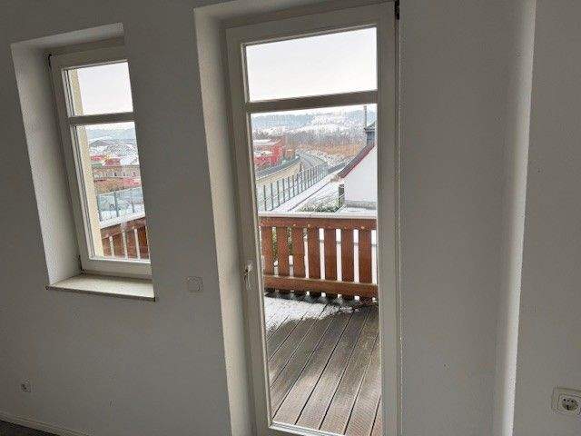 Etagenwohnung Coswig Kötitz - 2 Zimmer, 77 m&sup2;, 550&euro; | Angebot:24724175