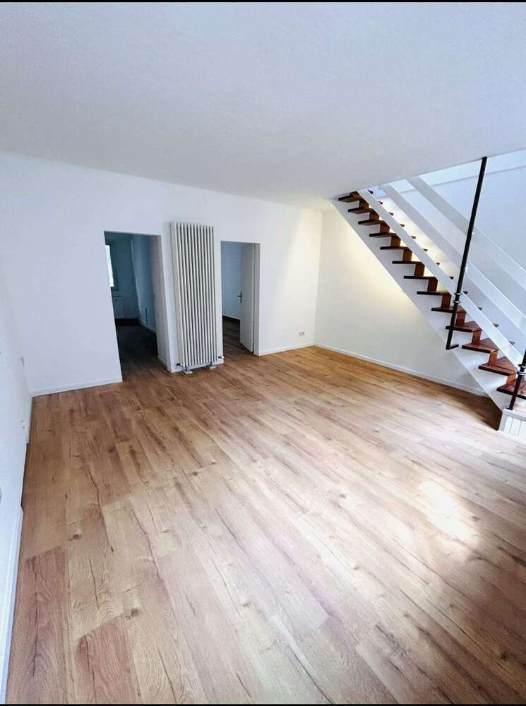 Wohnung zum Mieten in Wuppertal 770 € 75 m²