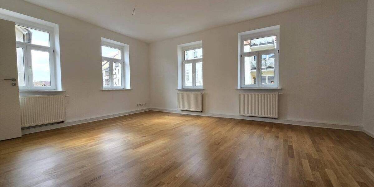 Etagenwohnung Dresden Laubegast - 4 Zimmer, 94 m&sup2;, 1.276&euro; | Angebot:26170936