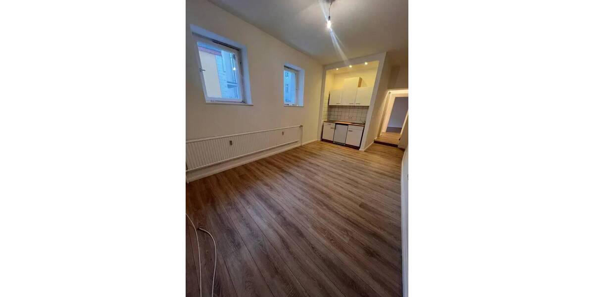 Etagenwohnung Berlin Spandau - 1 Zimmer, 40 m&sup2;, 1.000&euro; | Angebot:25247595