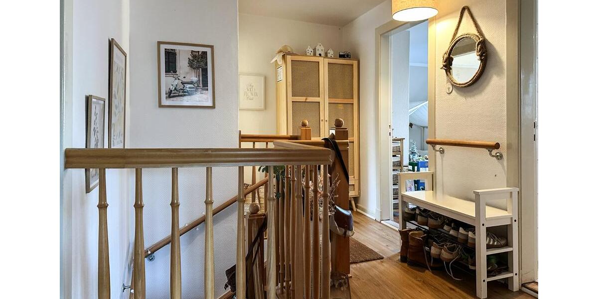 Dachgeschoßwohnung Malente - 3 Zimmer, 80 m&sup2;, 830&euro; | Angebot:25415917