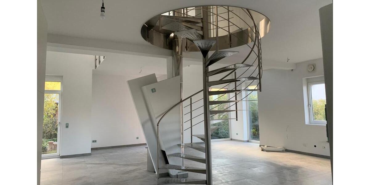 Galeriewohnung mit Dachterrasse, Gartenfläche und Garage zimmer