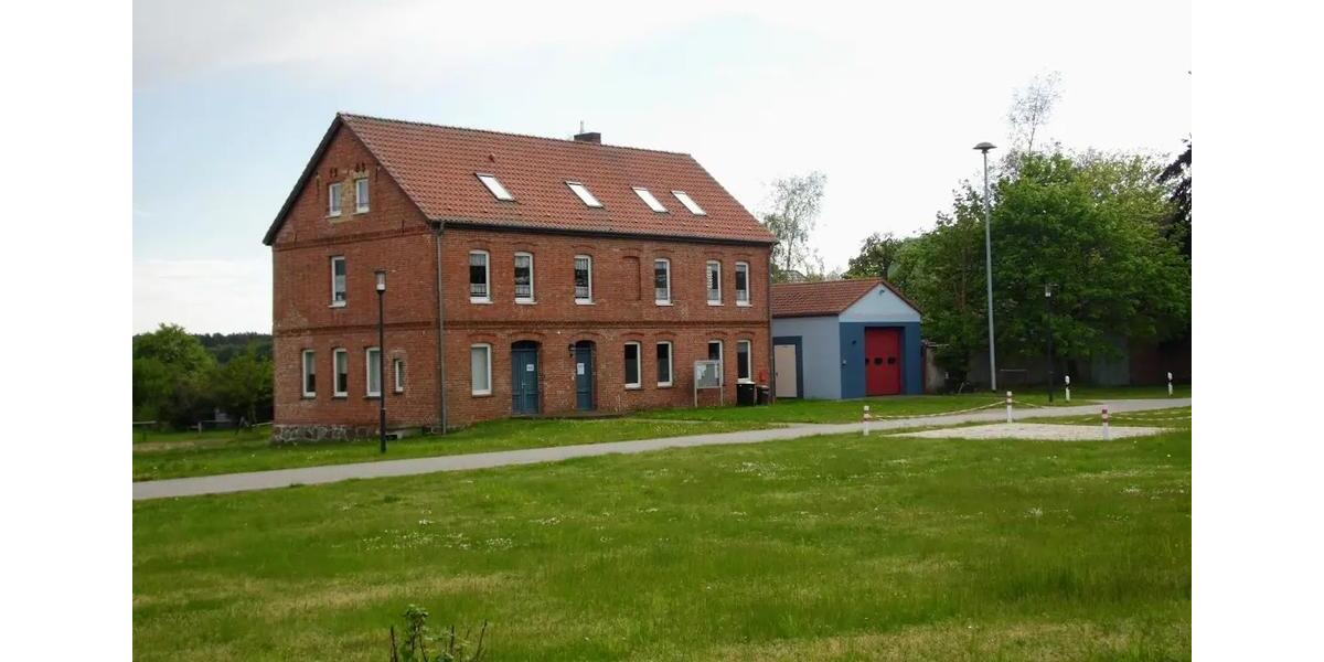 Etagenwohnung Galenbeck - 3 Zimmer, 60 m&sup2;, 430&euro; | Angebot:26577826