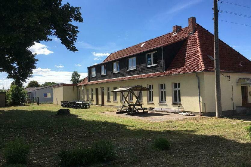 MonteurZimmer in Zernin Nähe Güstrow, Arbeiterunterkunft, Zimmer