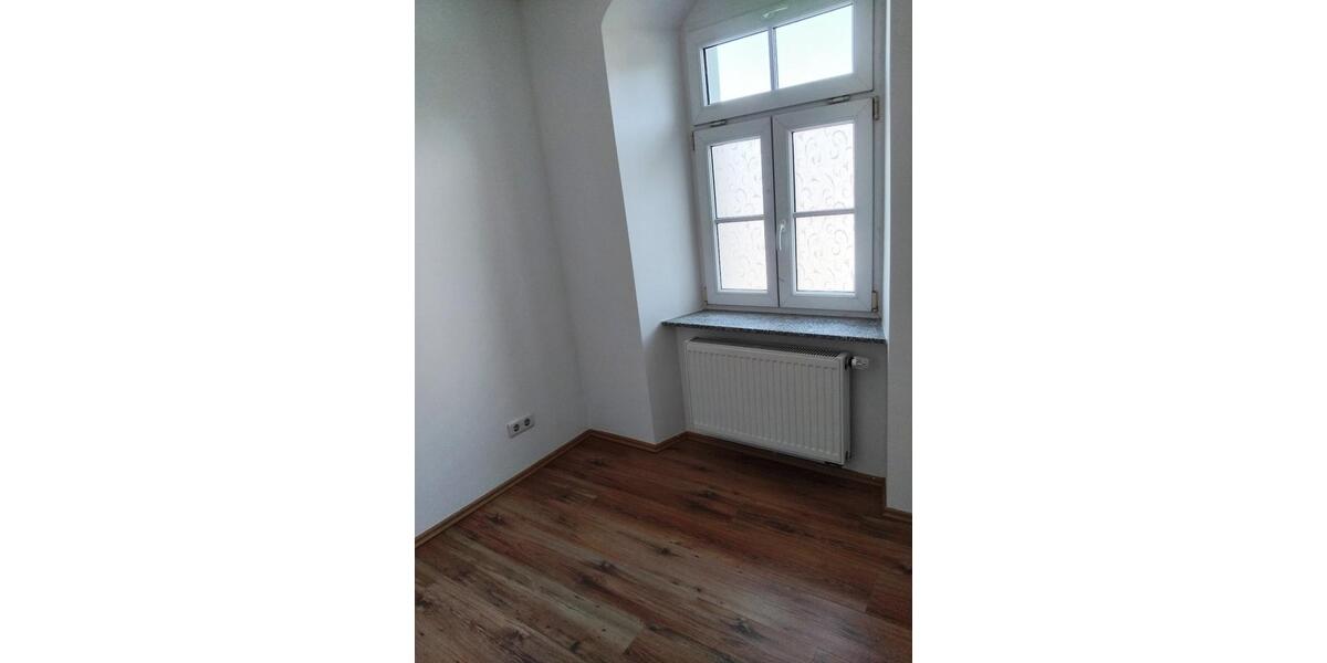 Etagenwohnung Leisnig - 2 Zimmer, 50 m&sup2;, 260&euro; | Angebot:26181885