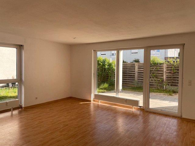 Erdgeschoßwohnung Rottenburg am Neckar - 3 Zimmer, 80 m&sup2;, 1.080&euro; | Angebot:26534644