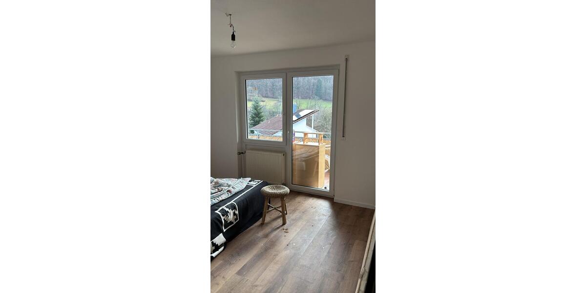 Erdgeschoßwohnung Künzelsau - 4 Zimmer, 93 m&sup2;, 1.100&euro; | Angebot:24814686