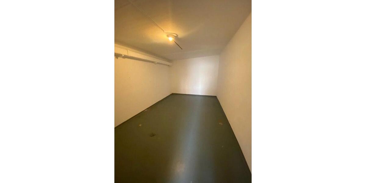 Etagenwohnung Bexbach - 4 Zimmer, 130 m&sup2;, 850&euro; | Angebot:26201227