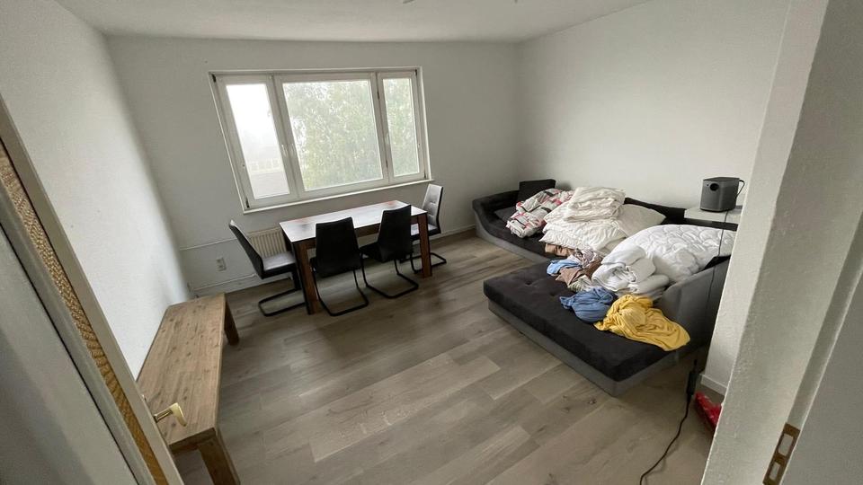 Dachgeschoßwohnung Wesenberg - 3 Zimmer, 56 m&sup2;, 720&euro; | Angebot:24831935