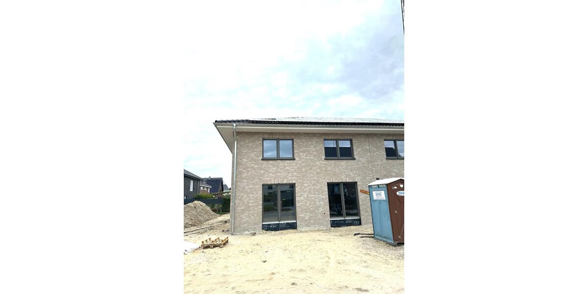 Doppelhaushälfte Salzbergen - 5 Zimmer, 155 m&sup2;, 1.600&euro; | Angebot:26229530