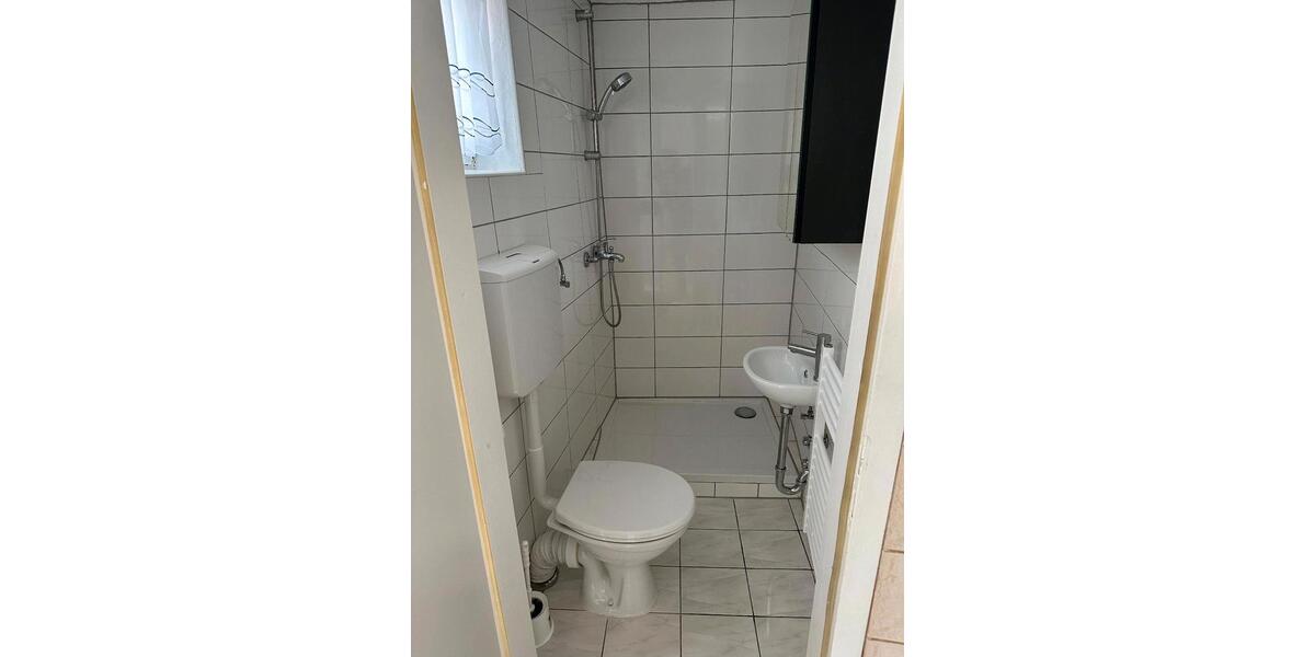 Einfamilienhaus Hungen - 4 Zimmer, 90 m&sup2;, 850&euro; | Angebot:26567476