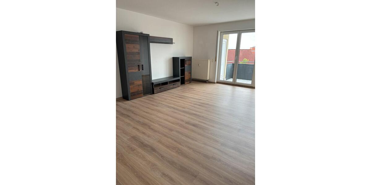 Etagenwohnung Stolpen - 3 Zimmer, 90 m&sup2;, 750&euro; | Angebot:25994643