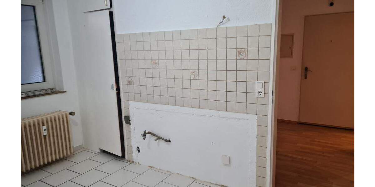 Etagenwohnung Duisburg Wanheim-Angerhausen - 2 Zimmer, 62 m&sup2;, 630&euro; | Angebot:24793186