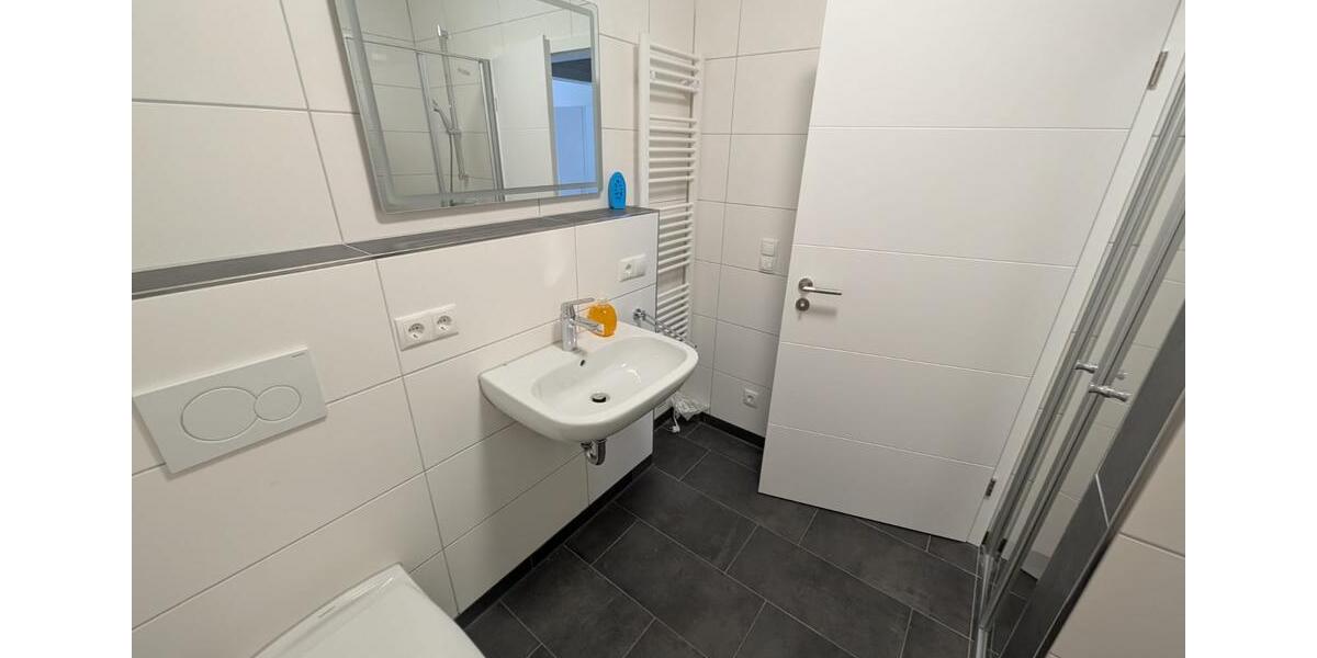 Wohnen auf Zeit Oldenburg Bloherfelde - 1 Zimmer, 14 m&sup2;, 570&euro; | Angebot:26043075