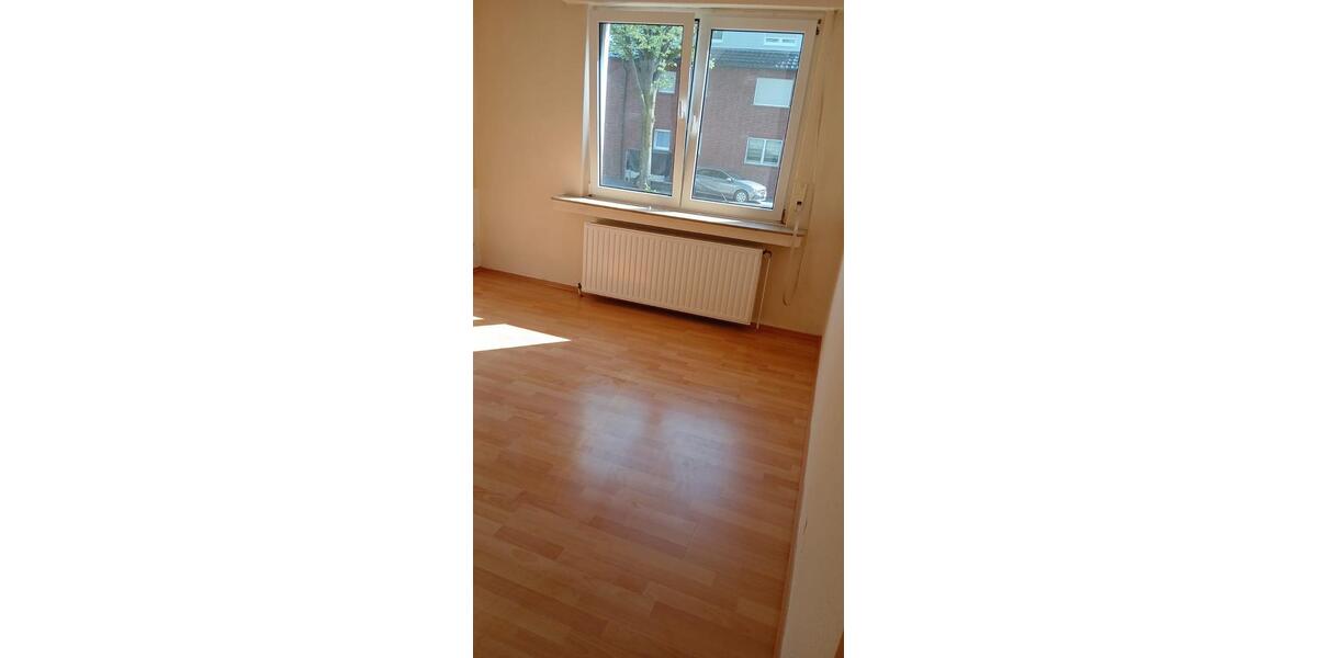 Erdgeschoßwohnung Ahlen - 2 Zimmer, 70 m&sup2;, 890&euro; | Angebot:26505507
