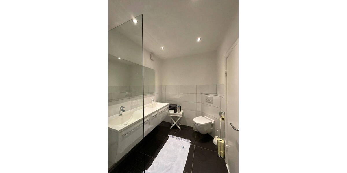Etagenwohnung Hamburg Marienthal - 5 Zimmer, 167 m&sup2;, 2.600&euro; | Angebot:26628096