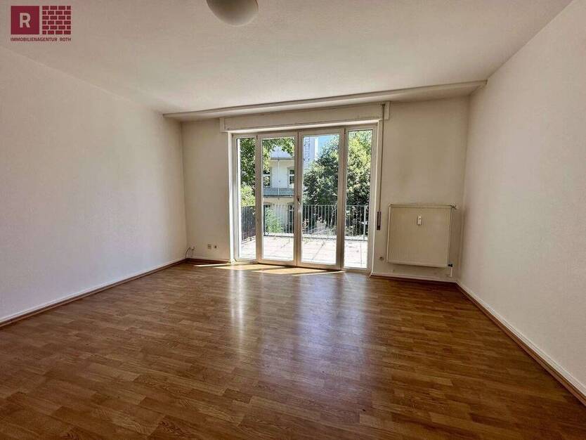 Charme trifft Retro - stilvolle 2-Zimmer-Wohnung mit XXL-Terrasse