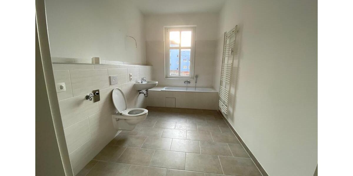 Maisonettenwohnung Luckenwalde - 5 Zimmer, 105 m&sup2;, 1.055&euro; | Angebot:25352002