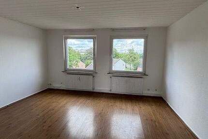 Wohnung Oberhausen Stadtmitte - 3 Zimmer, 67 m&sup2;, 400&euro; | Angebot:24342023