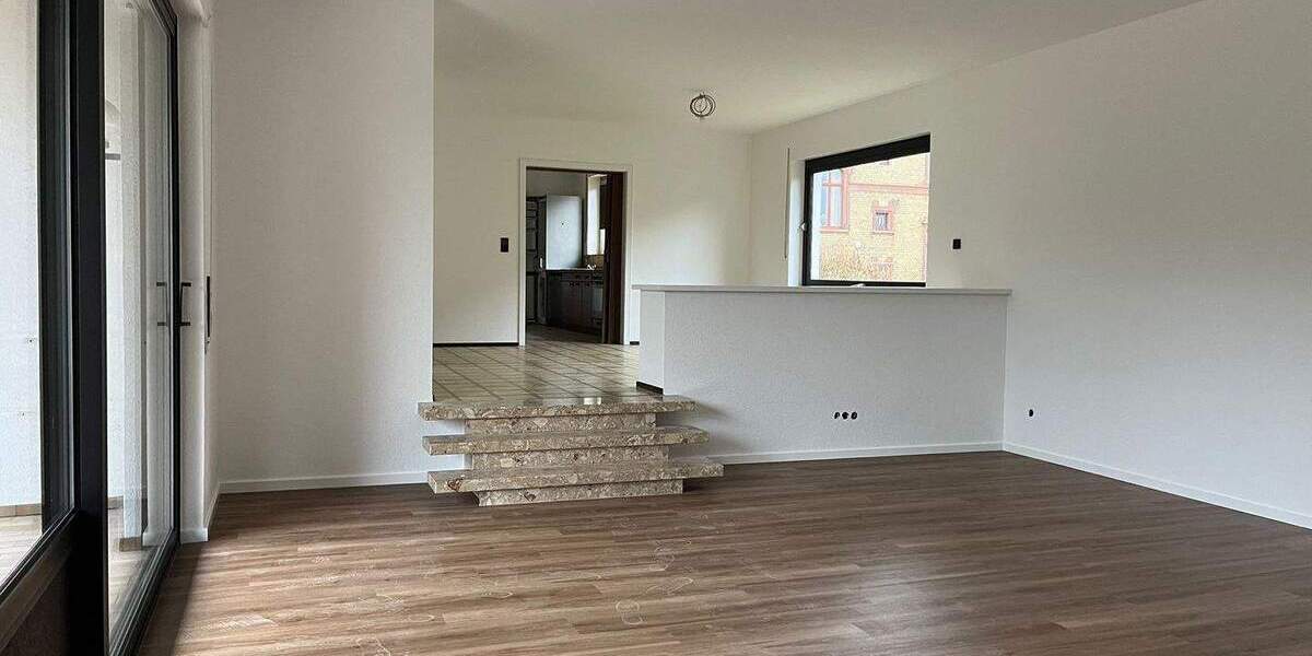 Einfamilienhaus Bad Sobernheim - 4 Zimmer, 173 m&sup2;, 1.500&euro; | Angebot:25741736