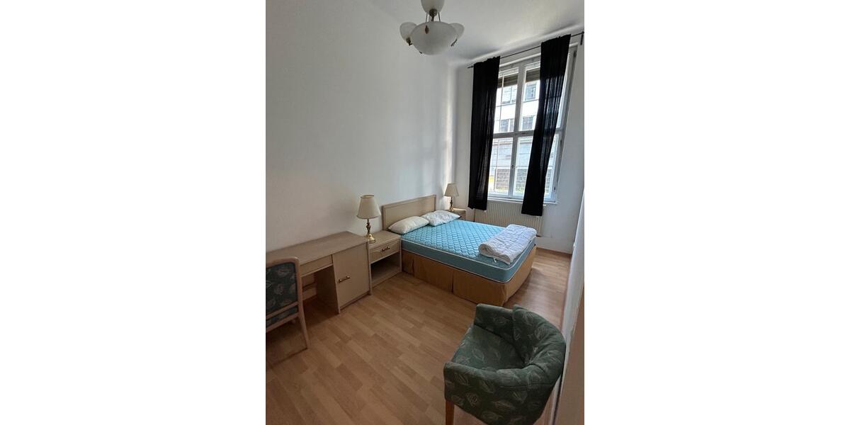 Wohnen auf Zeit Dresden Blasewitz - 10 Zimmer, 1 m&sup2;, 450&euro; | Angebot:26450137