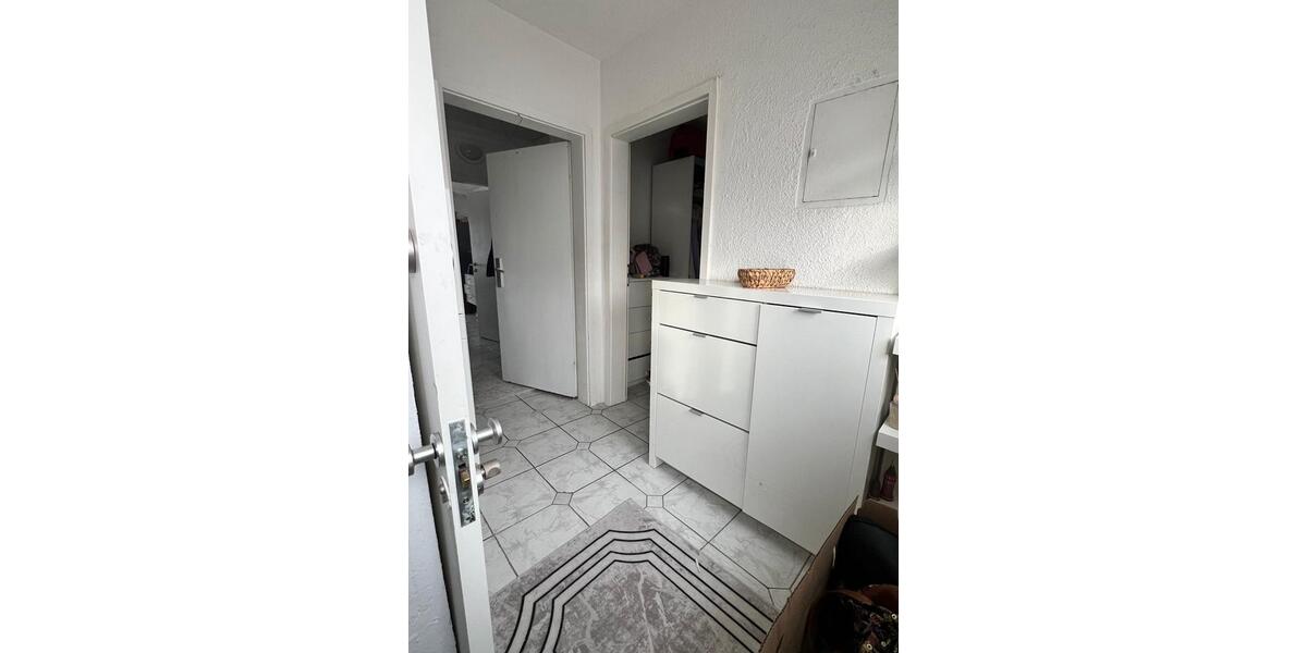 Dachgeschoßwohnung Ludwigshafen am Rhein Ludwigshafen-Oggersheim - 2 Zimmer, 65 m&sup2;, 900&euro; | Angebot:25088788