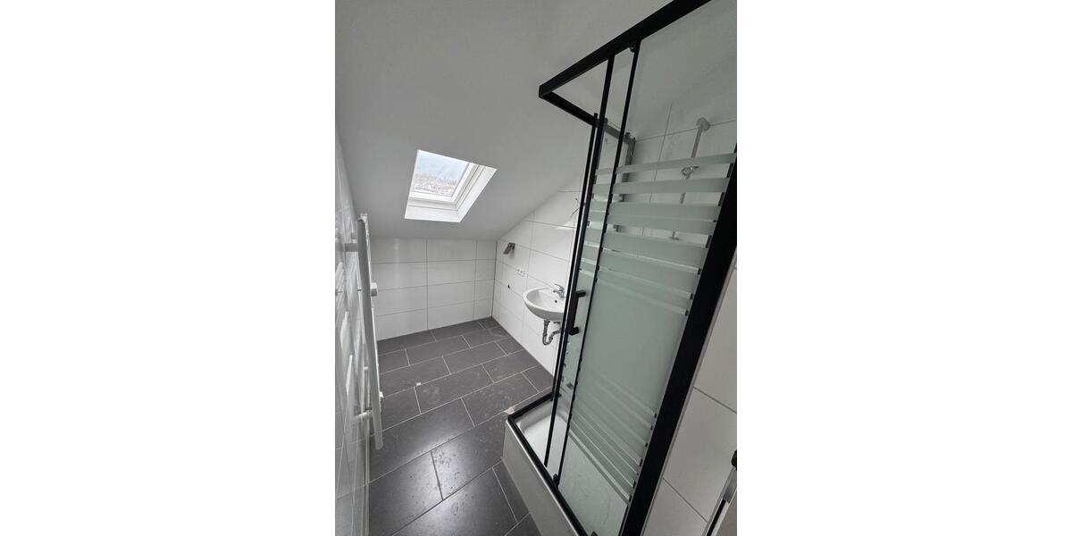 Dachgeschoßwohnung Pforzheim Weststadt - 2 Zimmer, 43 m&sup2;, 550&euro; | Angebot:26454700