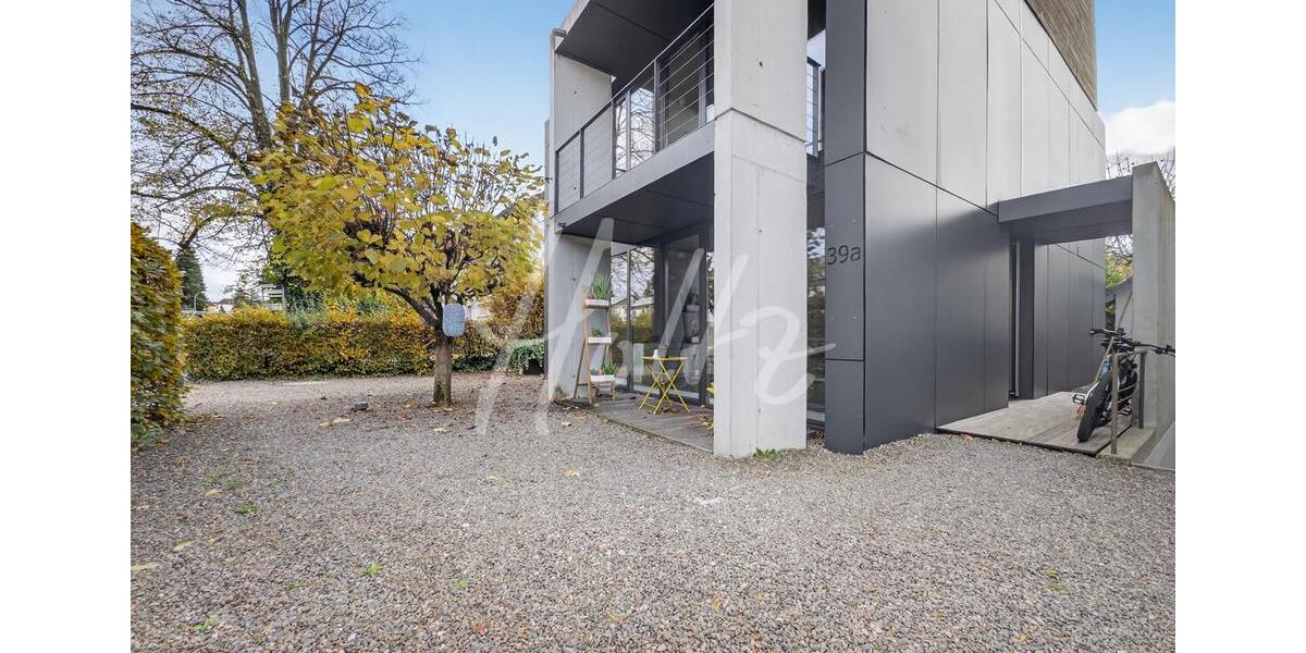 Modernes Architektenhaus mit großer Dachterrasse – stilvolles Wohnen - FR-St. Georgen 4 zimmer
