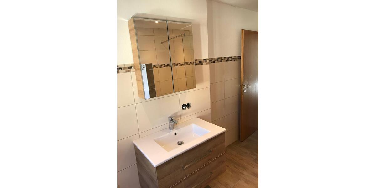 Dachgeschoßwohnung Trebgast - 3.5 Zimmer, 101 m&sup2;, 750&euro; | Angebot:24525570